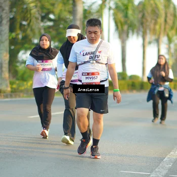 Runner Photo 7774764