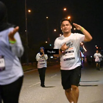 Runner Photo 7774784
