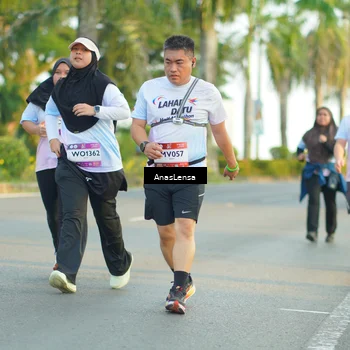 Runner Photo 7774786
