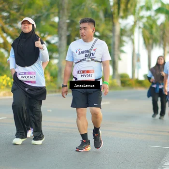 Runner Photo 7774797