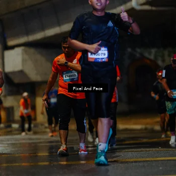 Runner Photo 7774817