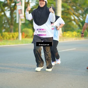 Runner Photo 7774818