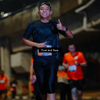 Runner Photo 7774825