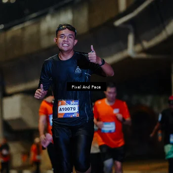Runner Photo 7774829