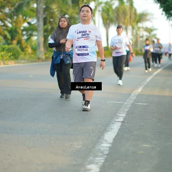 Runner Photo 7774846