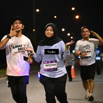 Runner Photo 7774854