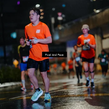 Runner Photo 7774855