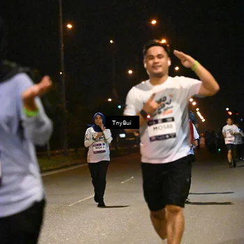 Runner Photo 7774869