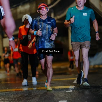Runner Photo 7774874