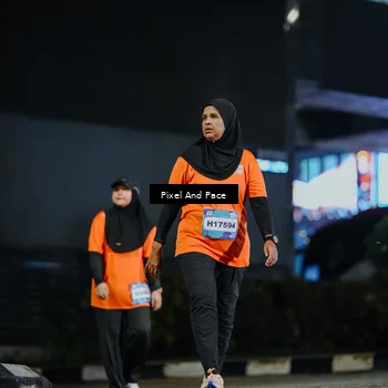 Runner Photo 7774876