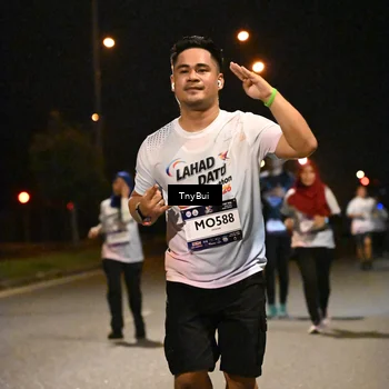 Runner Photo 7774879