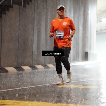 Runner Photo 7774889