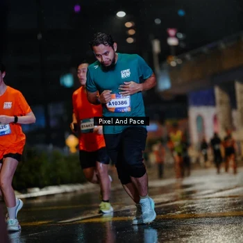 Runner Photo 7774924