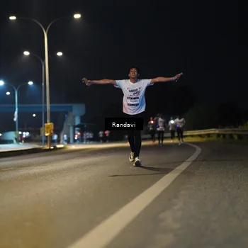 Runner Photo 7774941