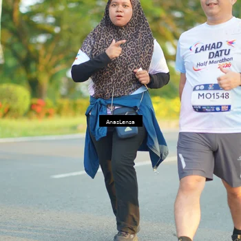 Runner Photo 7774947