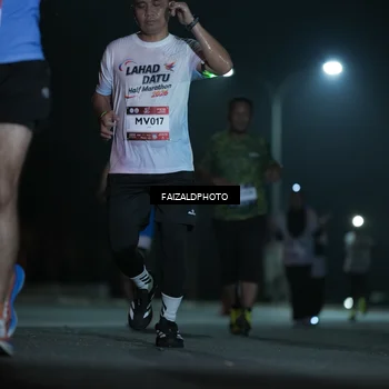 Runner Photo 7774980