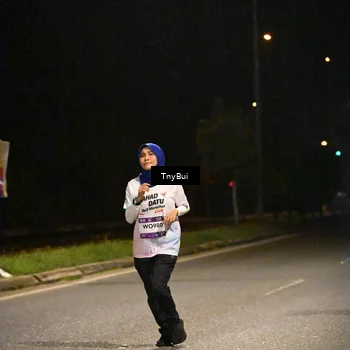Runner Photo 7775006