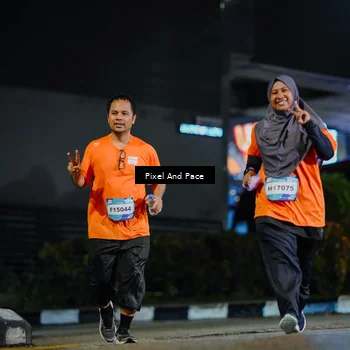 Runner Photo 7775007
