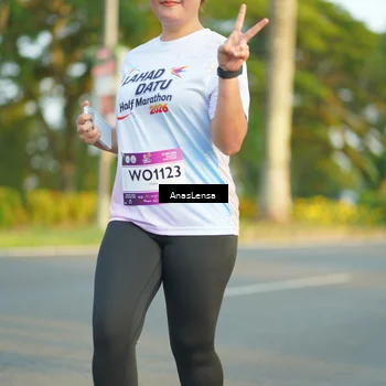 Runner Photo 7775016