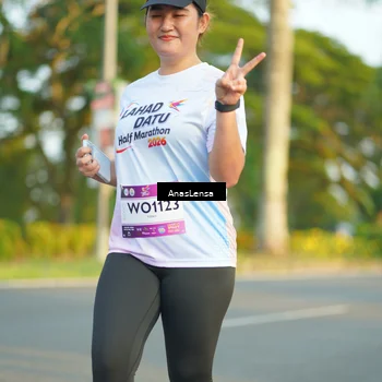 Runner Photo 7775019