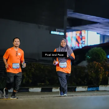 Runner Photo 7775021