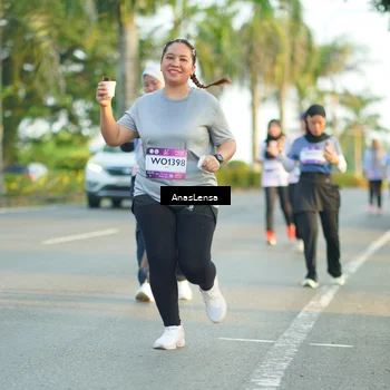 Runner Photo 7775034