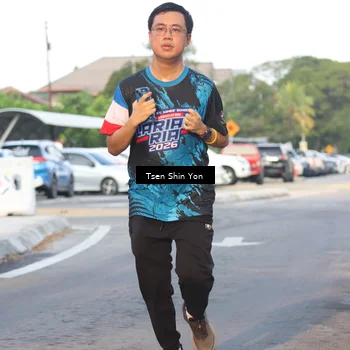Runner Photo 7775038