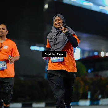Runner Photo 7775040