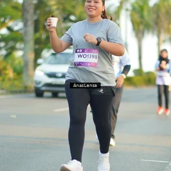Runner Photo 7775050