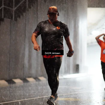 Runner Photo 7775057