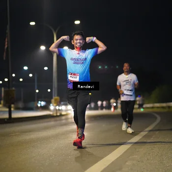 Runner Photo 7775062