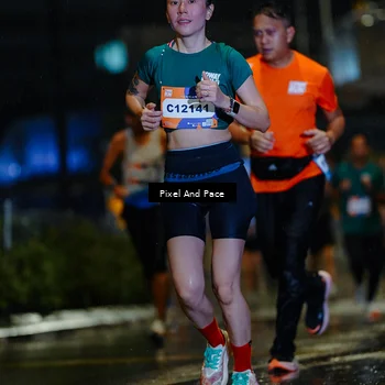 Runner Photo 7775064
