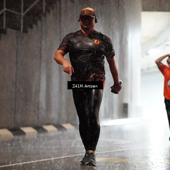 Runner Photo 7775065