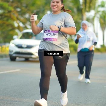 Runner Photo 7775077