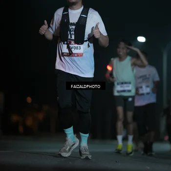 Runner Photo 7775092