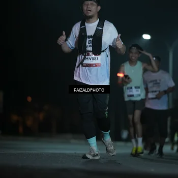 Runner Photo 7775093