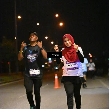 Runner Photo 7775122