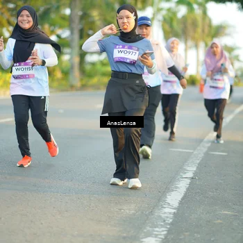 Runner Photo 7775133