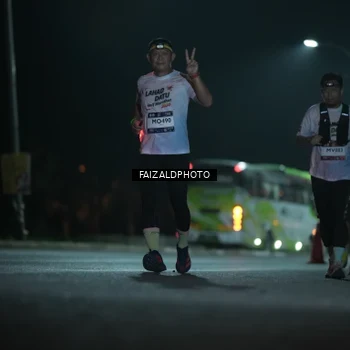 Runner Photo 7775134