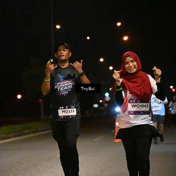 Runner Photo 7775135