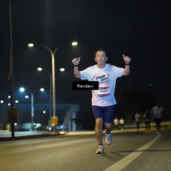 Runner Photo 7775141