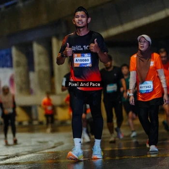 Runner Photo 7775160