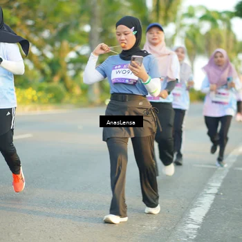 Runner Photo 7775162