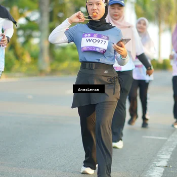 Runner Photo 7775163