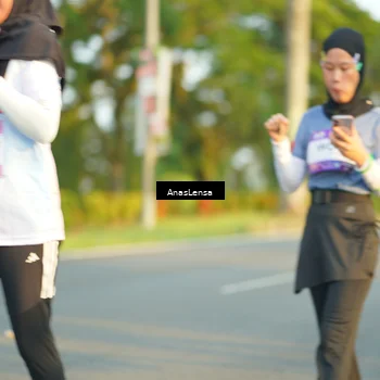 Runner Photo 7775173