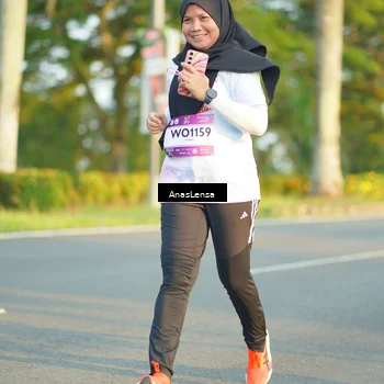 Runner Photo 7775175