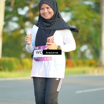 Runner Photo 7775189