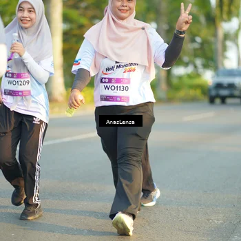 Runner Photo 7775193
