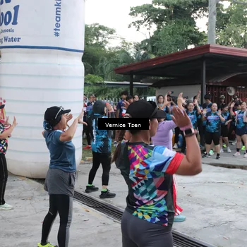 Runner Photo 7775200