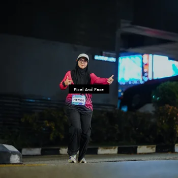 Runner Photo 7775214